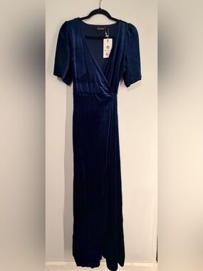 NWT Navy Velvet Wrap Maxi Dress SIZE M